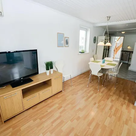 Two-bedroom Holiday In Holiday home *