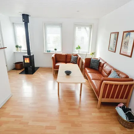 Casa de Férias Two-bedroom Holiday In *